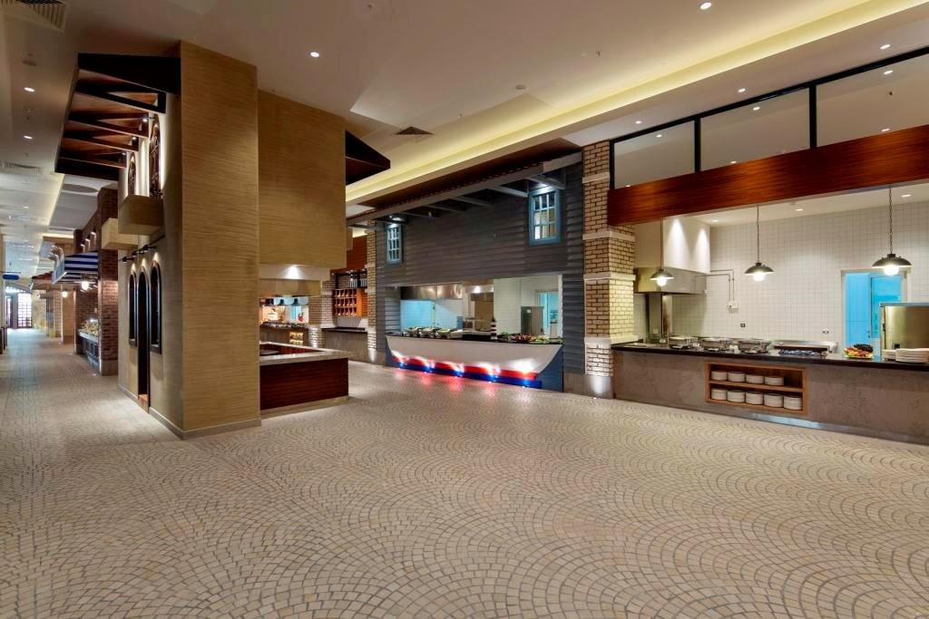 imagini hotel TITANIC BELEK